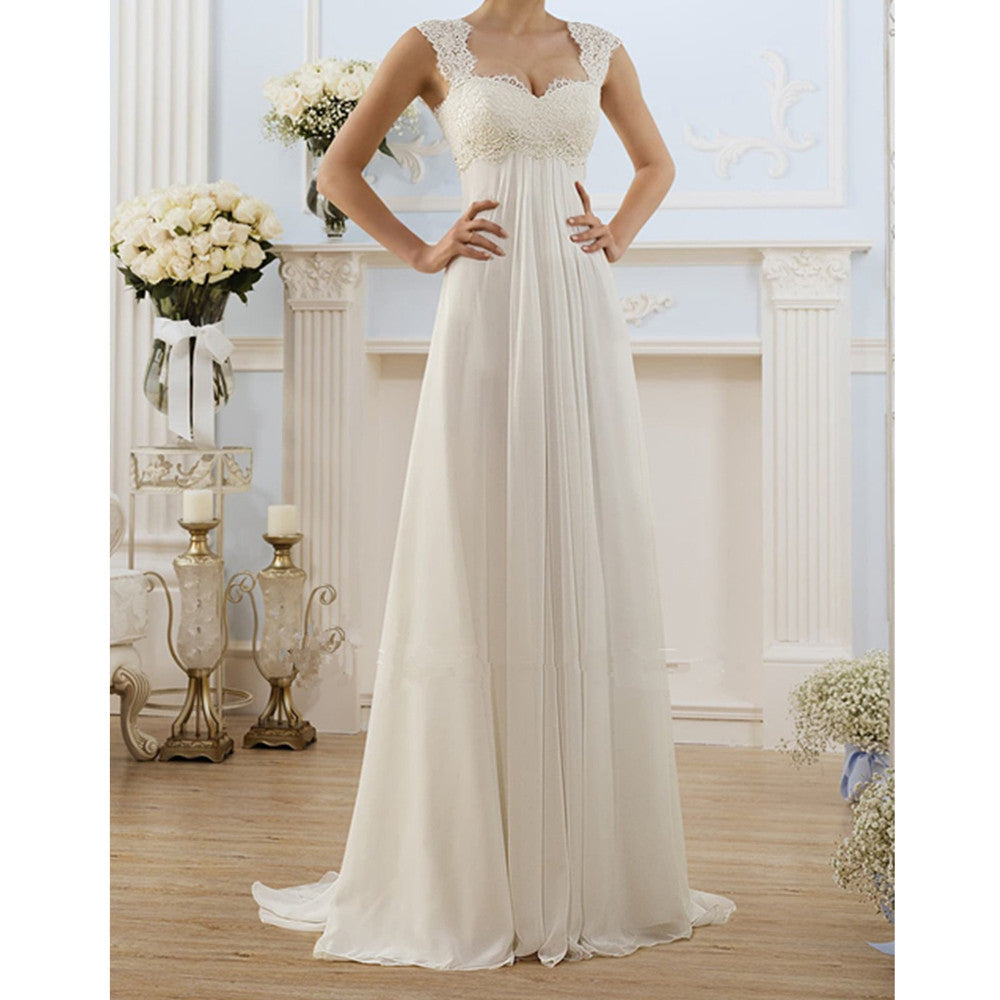Robe en dentelle avec surpiqûres visibles