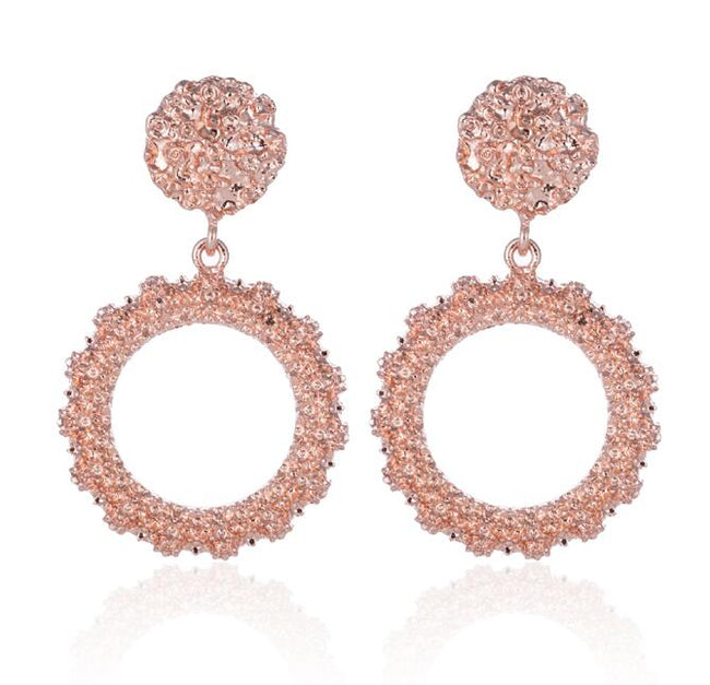 Grandes boucles d'oreilles vintage pour femmes, or, argent, noir, géométriques, style affirmé, pendantes, bijoux de mode Main Image
