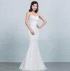 Robe de mariée sirène en dentelle sequinée à la taille