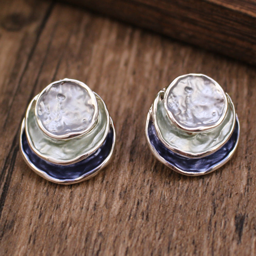 Boucles d'oreilles rondes peintes tricolores à la mode, élégantes et polyvalentes, boucles d'oreilles géométriques pour femmes