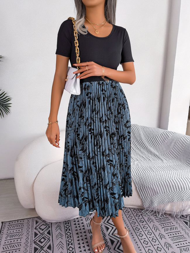 Femmes Robe midi plissée taille haute imprimé feuilles décontractée Hover Image