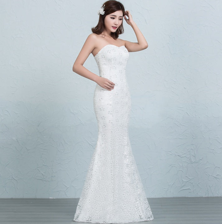 Robe de mariée sirène en dentelle sequinée à la taille