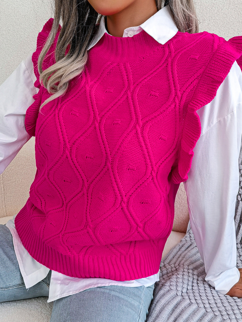 Gilet pull en maille diamant à volants pour femme