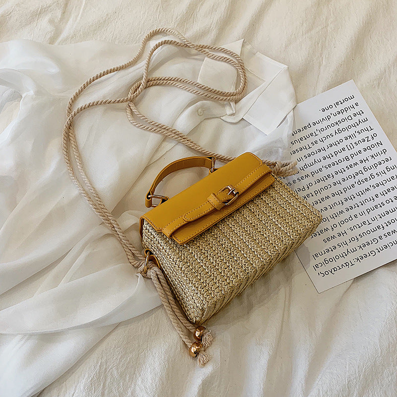Sac à bandoulière tressé en paille pour femmes