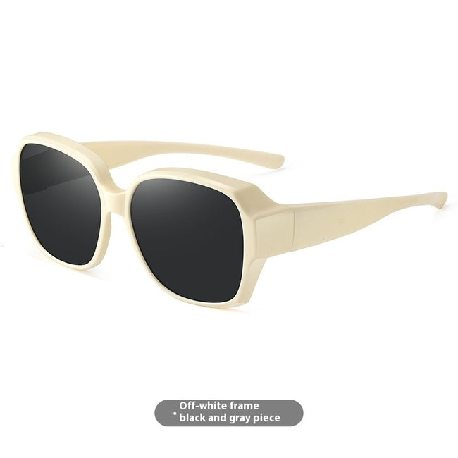 Les femmes peuvent porter des lunettes de soleil polarisées de myopie. Main Image