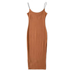 Robe ajustée fendue sur le côté pour femme