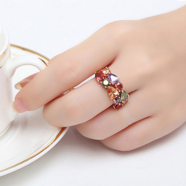 Bagues en zircon coloré