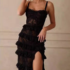 Robe à bretelles volantée pour femme