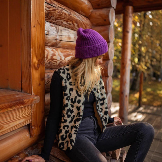 Gilet élégant en fourrure de léopard pour femme Main Image