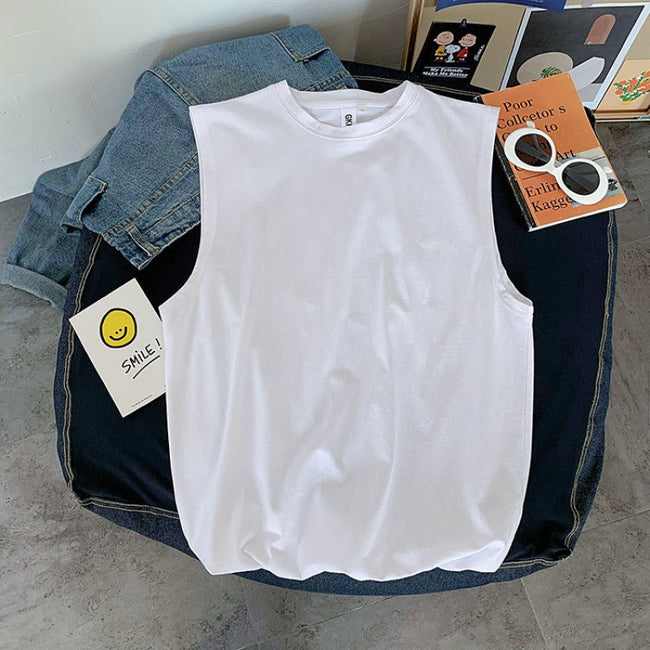 Les T-shirts amples vont avec tout Hover Image