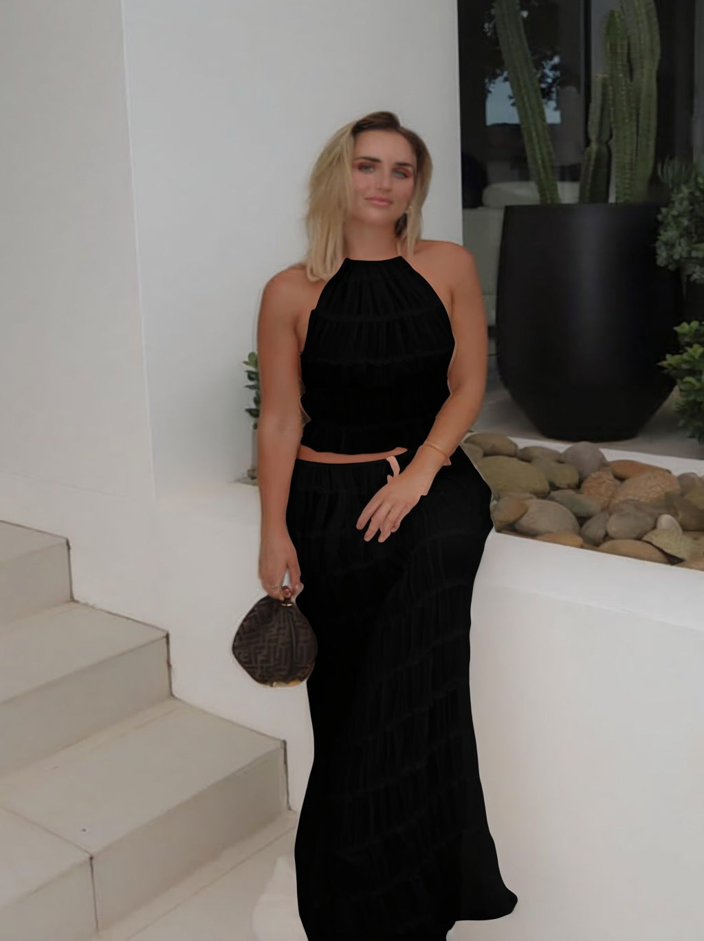 Robe plissée dos nu à lacets et gilet en dentelle