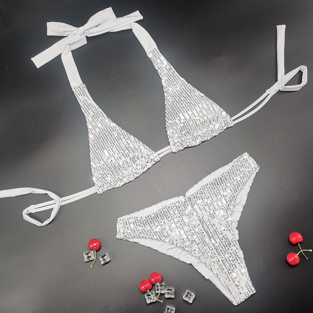Maillot de bain bikini à sequins tendance pour la plage