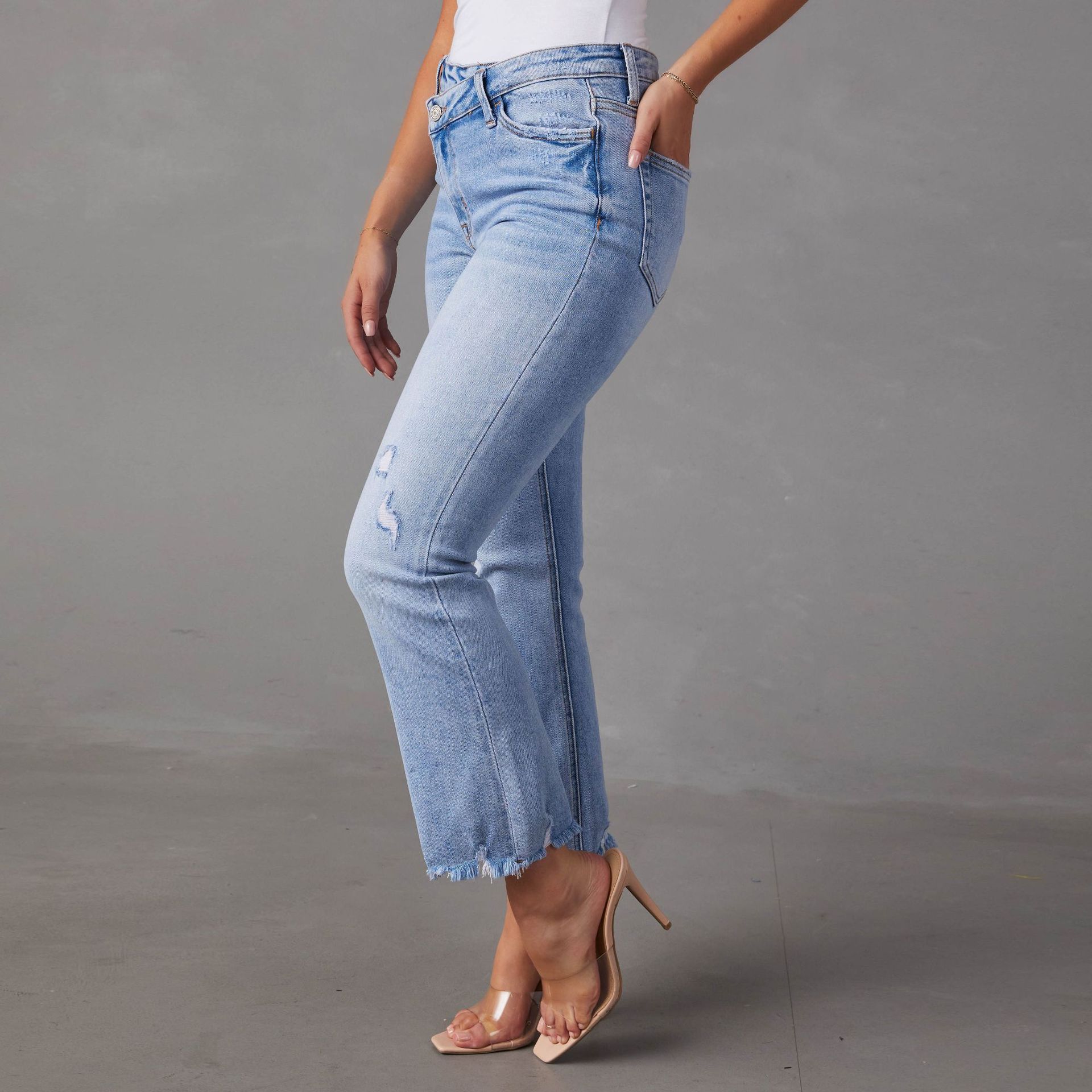Jeans lavés tendance pour femme