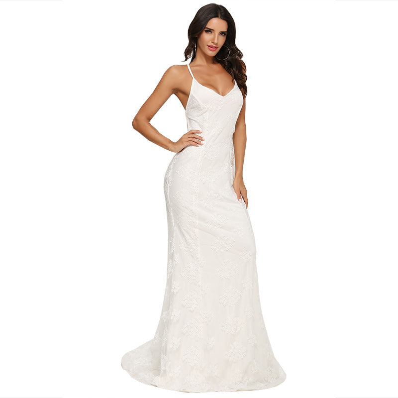 Robe de mariée longue sexy avec col en V et bretelles