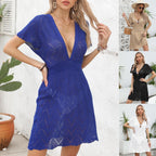 Robe tissée décolletée en V profond et dos nu