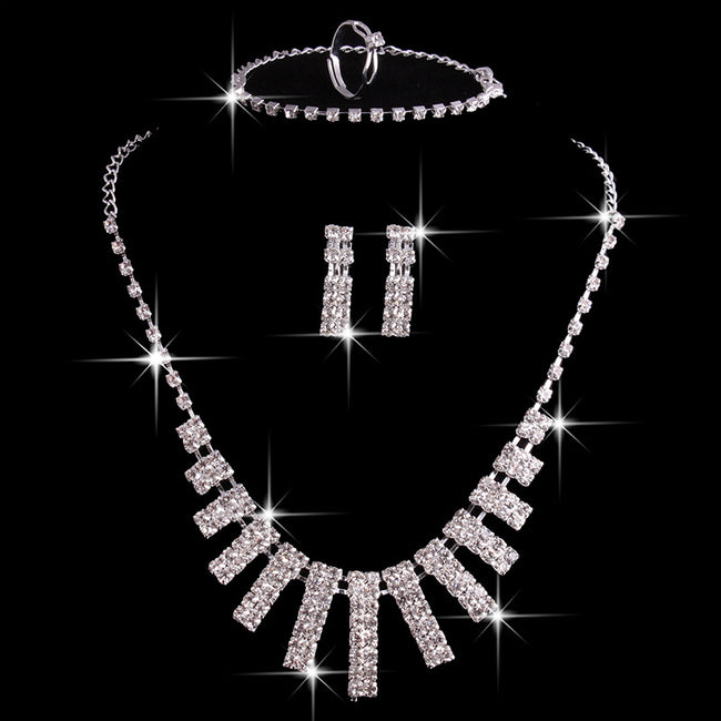 Ensemble de 4 pièces de collier, boucles d'oreilles, bague et bracelet, bijoux de mode pour femmes, avec strass Hover Image