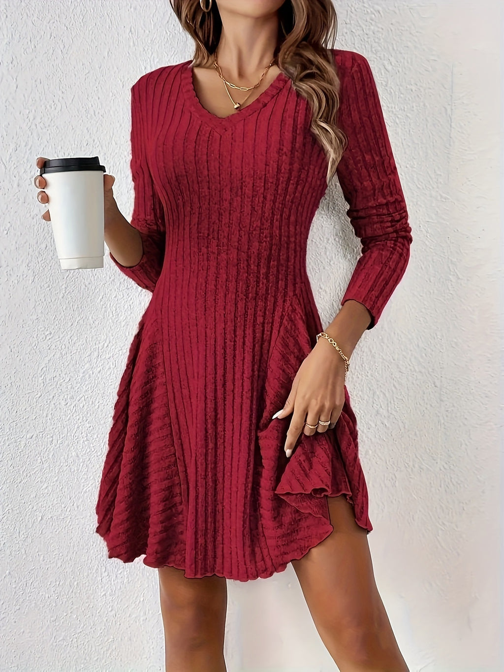 Robe pull à col en V en maille française pour femme