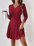 Robe pull à col en V en maille française pour femme