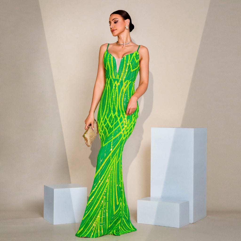 Robe de soirée sirène à bretelles et col en V brodée de sequins