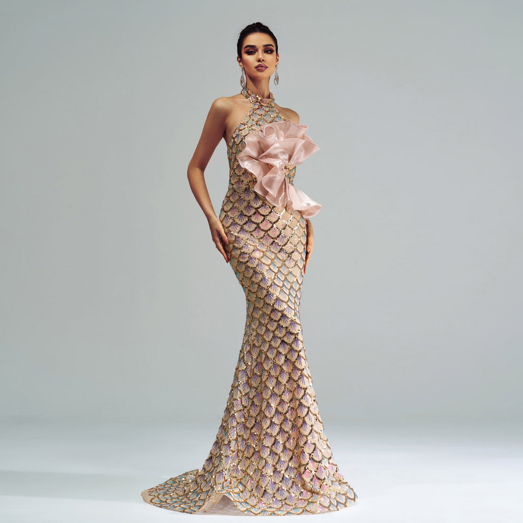 Robe de soirée sirène à licou et sequins