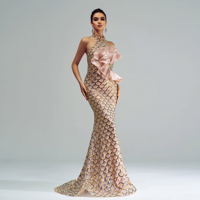 Robe de soirée sirène à licou et sequins Main Image