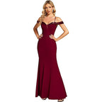 Robe de soirée longue à encolure dégagée pour femme