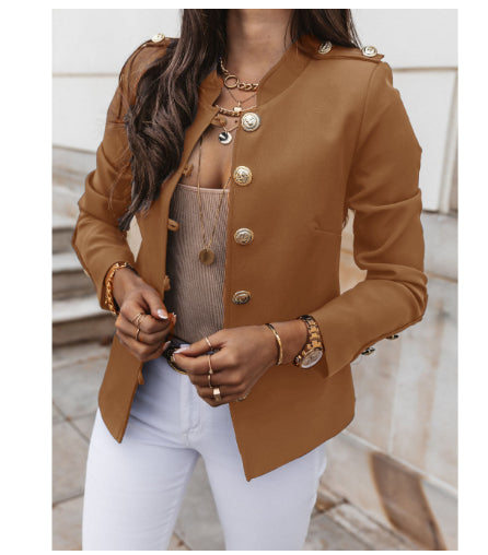 Petit blazer à manches longues et coupe ajustée