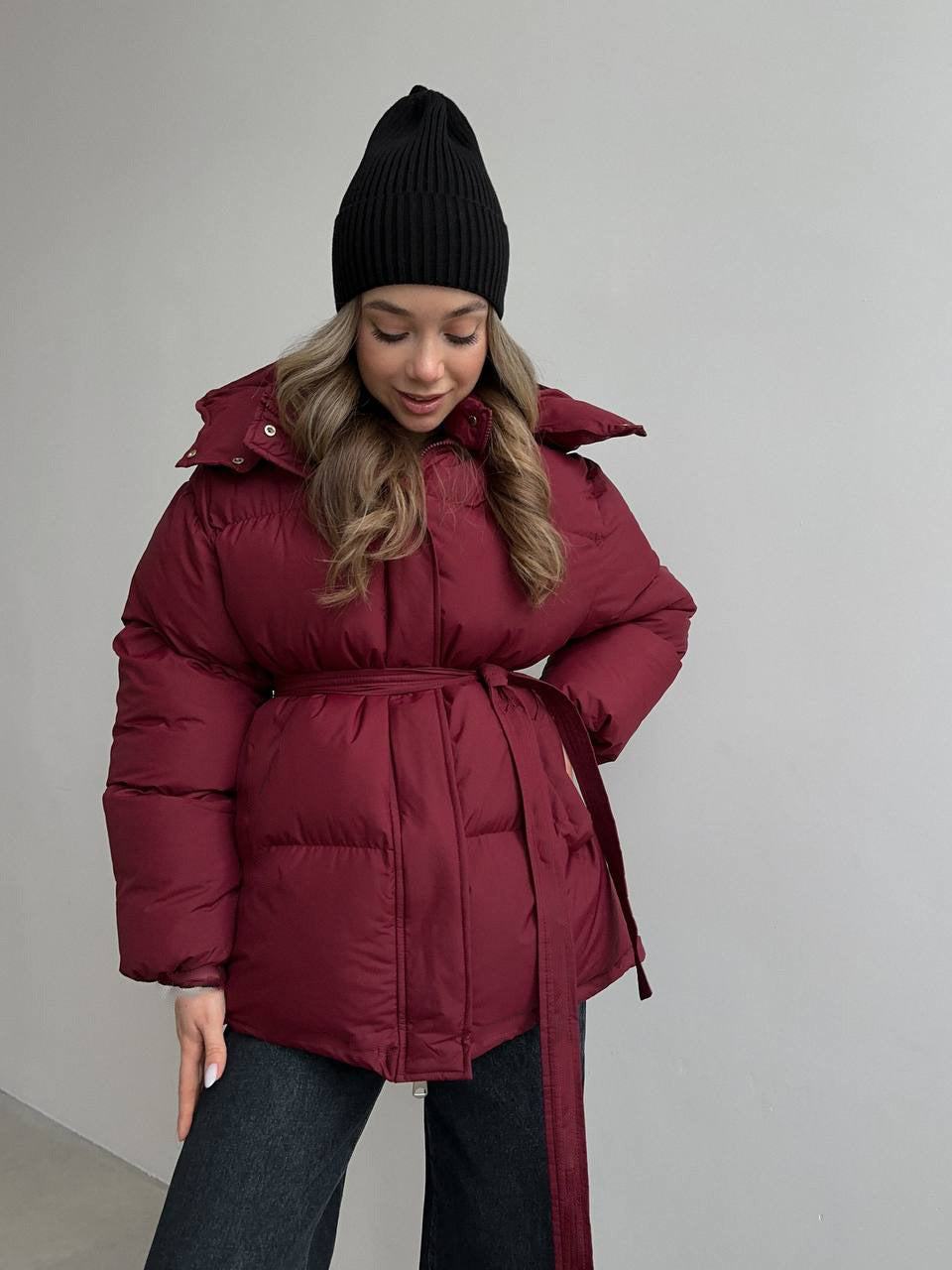 Doudoune mi-longue à capuche décontractée, cintrée, skinny et amincissante