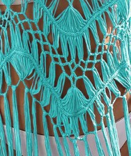Robe de plage chemisier, bikini à pompons tricoté