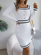 Robe Pull Élégante Col Carré Boutonnée Manches Longues