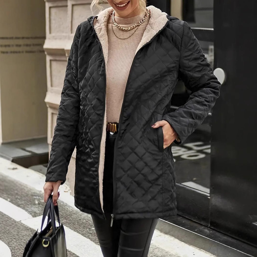 Veste chaude à carreaux à manches longues et capuche mi-longue