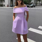 Robe épaules dénudées avec ceinture