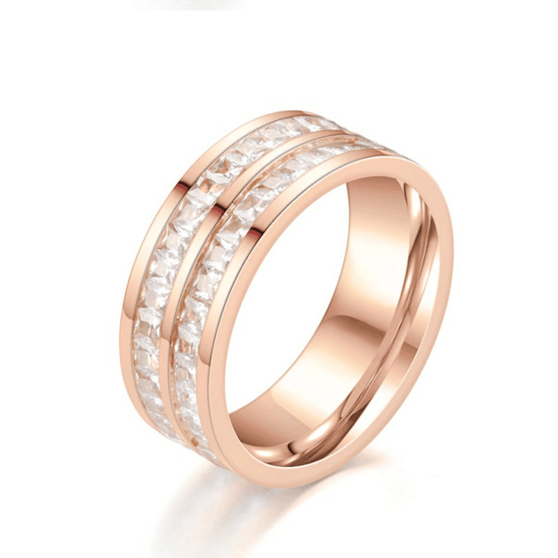 Bague en acier inoxydable avec strass tendance pour femme