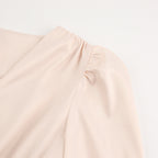 Robe Cintrée à Manches Lanternes Amincissante