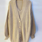 Veste droite et robe pull à fines bretelles