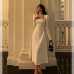 Robe noire sophistiquée à la française pour femme
