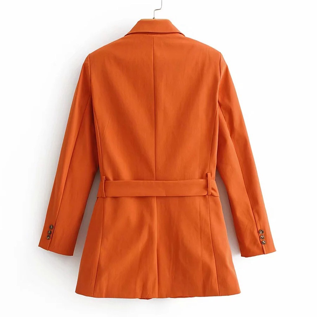 Blazer à manches longues et ceinture