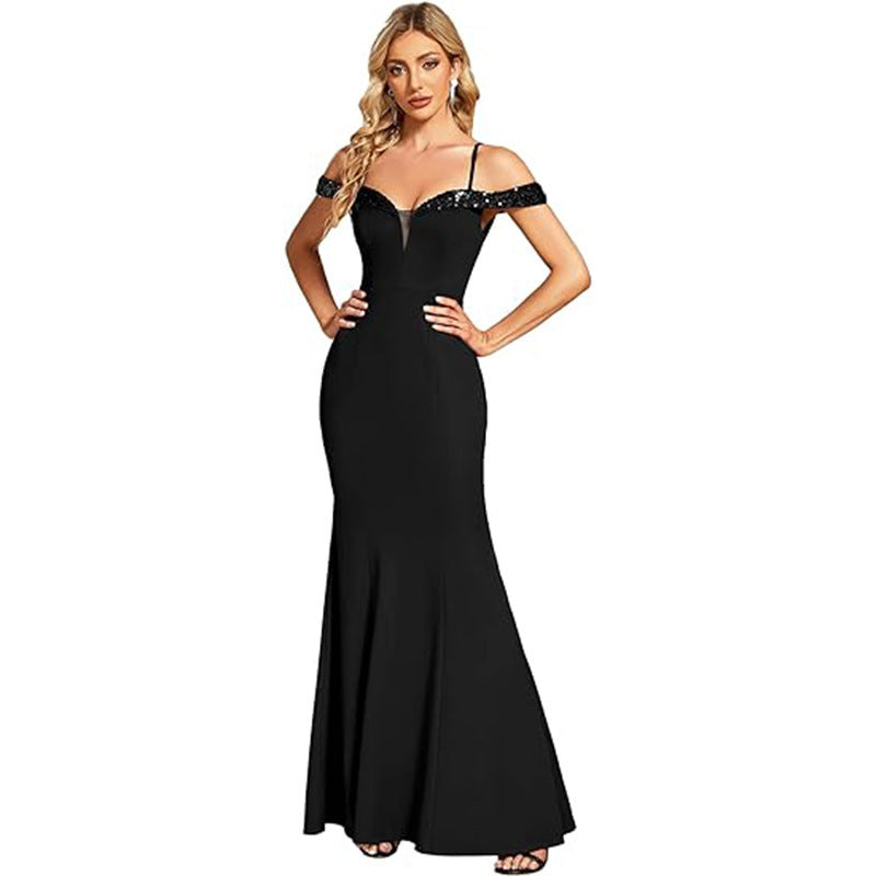 Robe de soirée longue à encolure dégagée pour femme