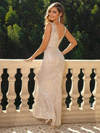 Robe de bal en tulle incrustée de sequins