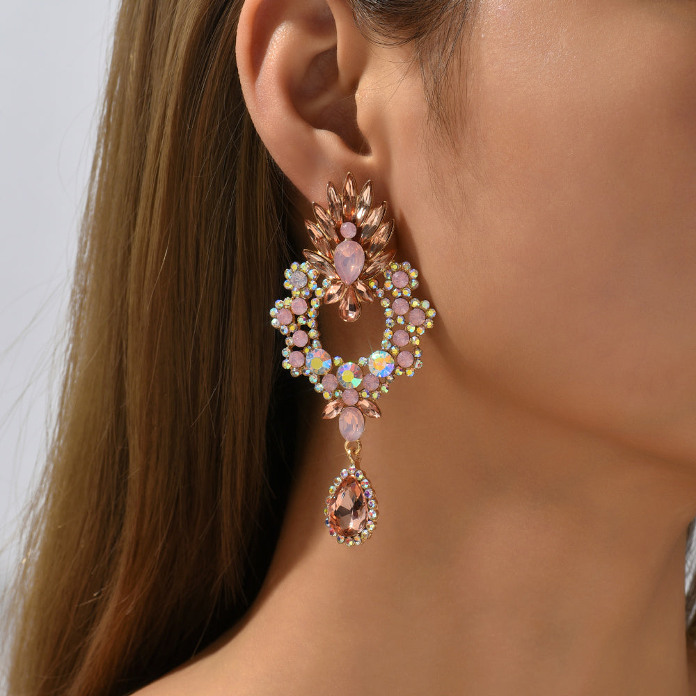 Boucles d'oreilles pendantes de luxe en strass larmées, grandes boucles d'oreilles élégantes tendance, bijoux de déclaration pour femmes, accessoires de fête, de bal et de mariage.