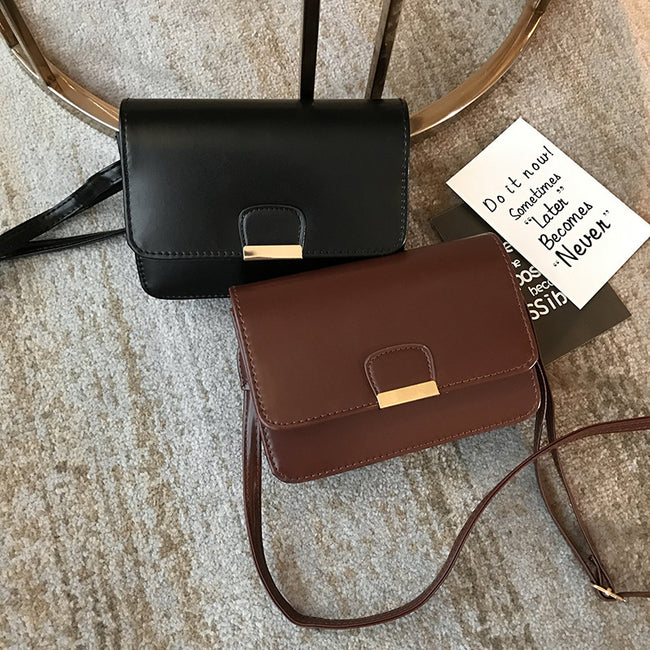 Nouveau style sac à bandoulière simple en cuir huilé pour femmes Hover Image
