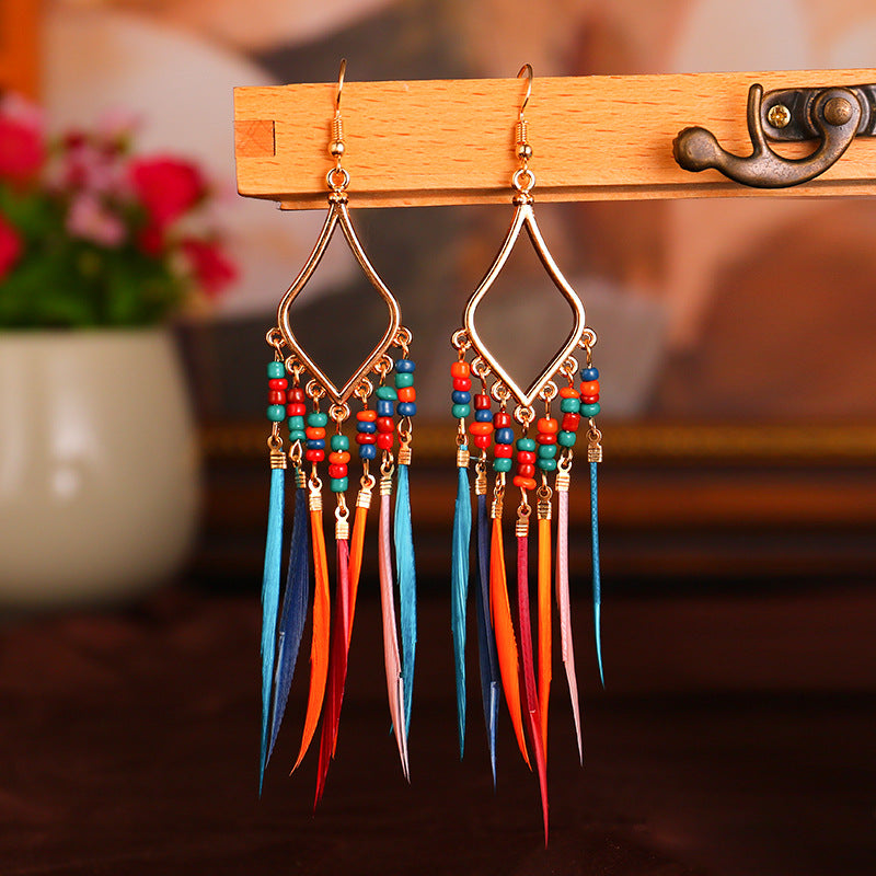 Ornement Perles Colorées Gland Plume Boucles d'Oreilles Femmes Style Bohème Boucles d'Oreilles Transfrontalières Bijoux Européens Et Américains