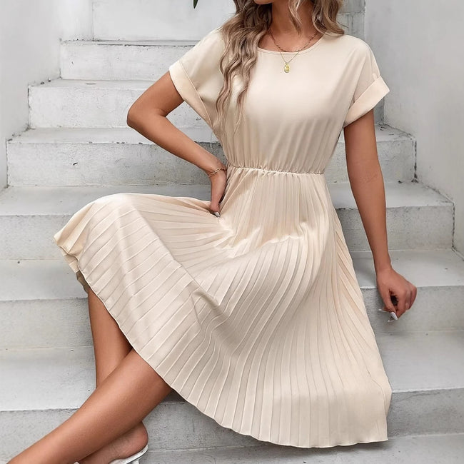 Robe plissée unie d'été Main Image