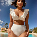 Haut de bikini volanté en tissu côtelé de couleur unie