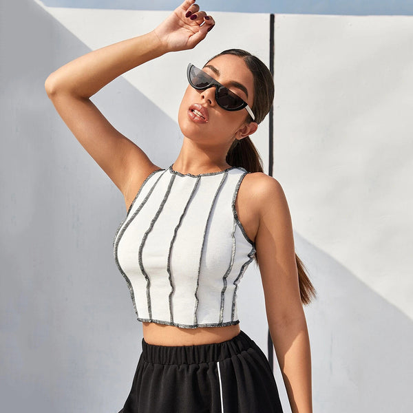 Débardeur court slim col rond à surpiqûres contrastantes pour femme