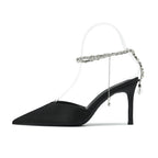 Chaîne en strass à bout pointu, talons aiguilles fins