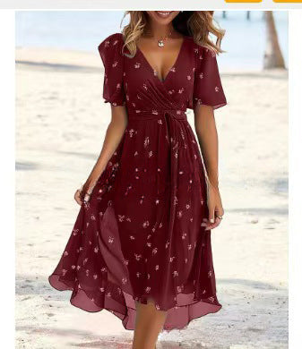 Robe d'été évasée à fleurs imprimées et col en V, à manches courtes pour femme