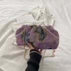 Pochette de soirée brodée avec bandoulière chaîne