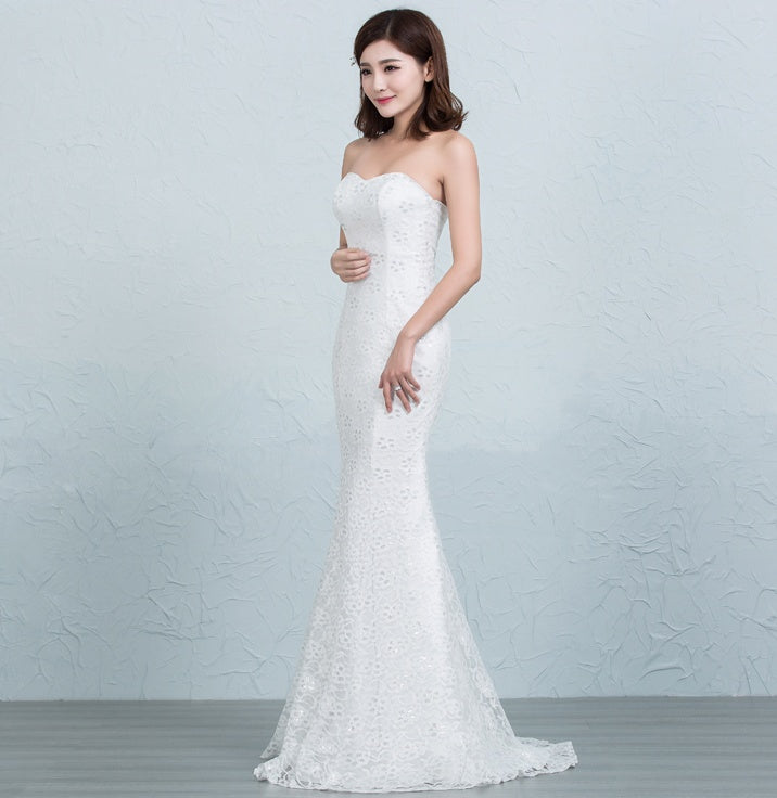 Robe de mariée sirène en dentelle sequinée à la taille