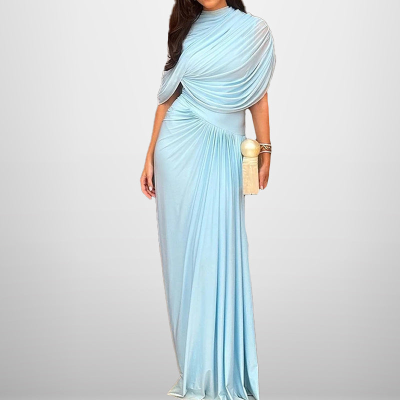 Robe plissée élégante et flatteuse pour femme